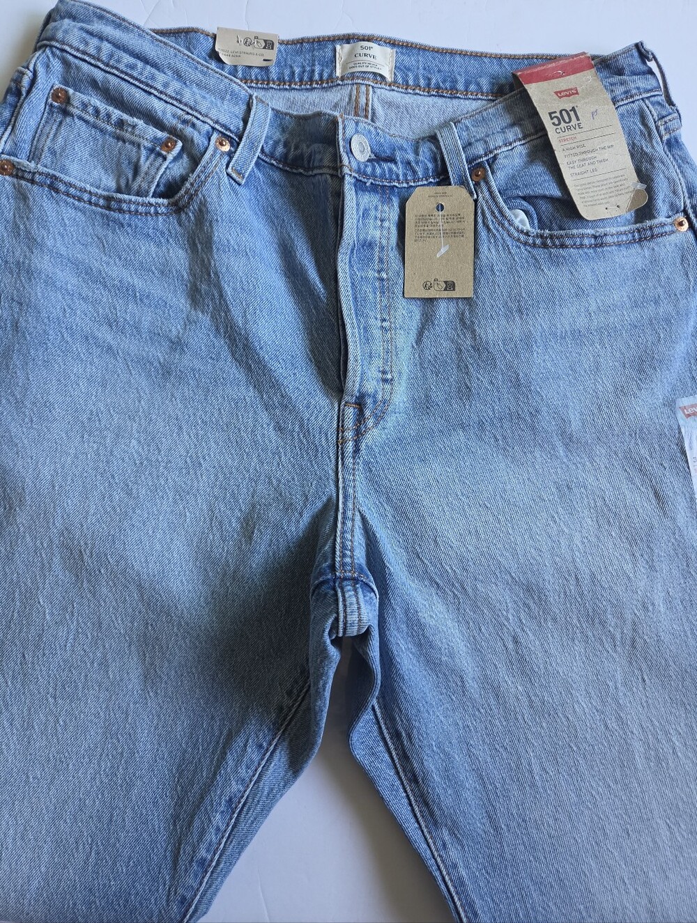 501 32x30 Curve Light Blue Denim Jeans - Picture 3 of 10
